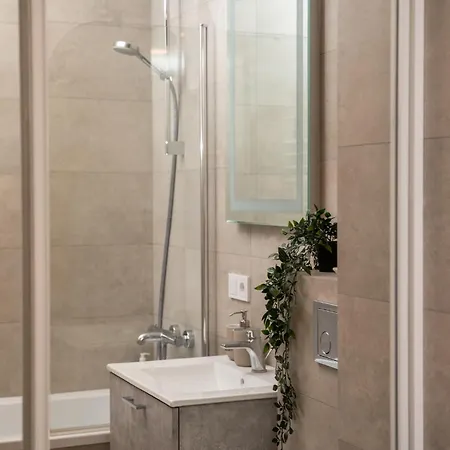 公寓 Lazdyneliu Vingis, Free Underground Parking, Long Welcome