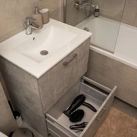 公寓 Lazdyneliu Vingis, Free Underground Parking, Long Welcome 维尔纽斯