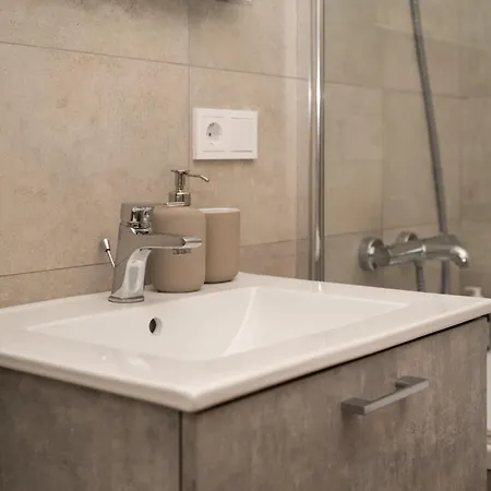 公寓 Lazdyneliu Vingis, Free Underground Parking, Long Welcome