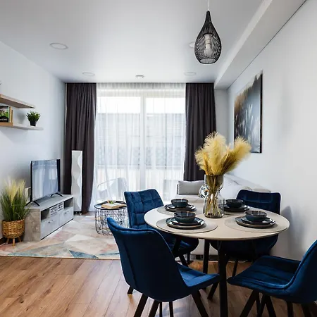 Lazdyneliu Vingis, Free Underground Parking, Long Welcome