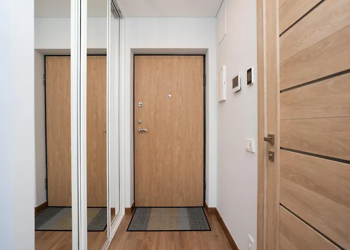 Lazdyneliu Vingis, Free Underground Parking, Long Welcome *