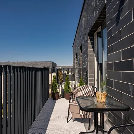 Lazdyneliu Vingis, Free Underground Parking, Long Welcome *