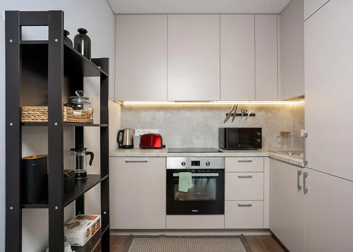 Lazdyneliu Vingis, Free Underground Parking, Long Welcome